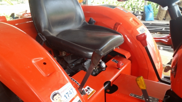 ขายรถไถคูโบต้า  KUBOTA   L 3608SP พร้อมชุดใบมีดดันหน้าใหม่