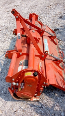 ขายรถไถคูโบต้า  KUBOTA   L 3608SP พร้อมชุดใบมีดดันหน้าใหม่