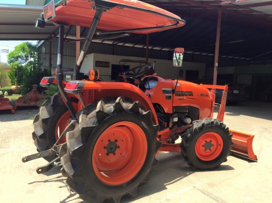 ขายรถไถ Kubota L3608(4WD) พร้อมใบมีดและผานพรวนช้าง รถสวยพร้อมใช้งาน ขายรถไถ Kubota L3608(4WD) พร้อมใบมีดและผานพรวนช้าง รถสวยพร้อมใช้งาน
