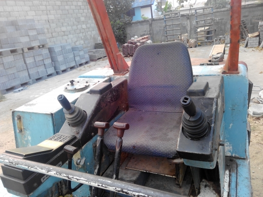 แบ็คโฮ mitsubishi ms35 ใช้งานได้ราคาถูกครับ  165,000 บาท