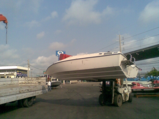 ขายเรือเปล่า 18 ฟุต 110,000 บาท