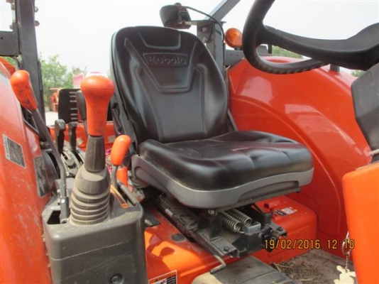 M8540 ดาวน์ 155,000 บาท 895 ชั่วโมง