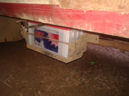 ขายรถยนต์ 4ล้อกลางพร้อมรางขึ้นข้าวโพด