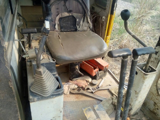 CAT 70 Bทำงานปกติ 320000