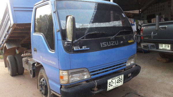 หกล้อ อีซูชุ NQR150ปี48 แอร์เย็นๆ ดั้ม5คิวสามมิต สภาพดีสวยบางเดิมพร้อมใช้ ทะเบียนพร้อมโอน ราคา 599,000บ ต่อรองได้