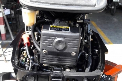 ขาย เครื่องเรือ MERCURY 30 HP สภาพ 99 \% หาง 20 เครื่องสวย ติดปกติ เก่าญี่ปุ่น ราคา 68,000