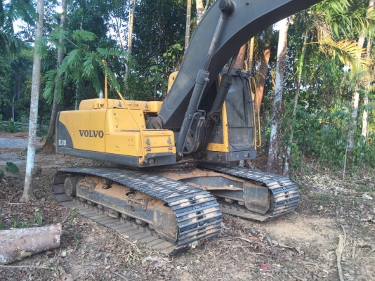 ขายดาวน์รถแบคโฮ VOLVO EC210B สวยๆเดิมๆ4พันกว่าชั่วโมง สนใจโทร 081-970-1072 ขายดาวน์รถแบคโฮ VOLVO EC210B สวยๆเดิมๆ4พันกว่าชั่วโมง สนใจโทร 081-970-1072