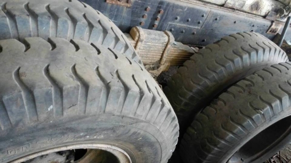 ขายรถ10ล้อโม่ปูน2เพลา HINO เปอร์เซีย 260 ช่วงล่างZM โม่7คิว แชชซีสวย โม่ตรง เบรคแห้ง ยางดี เอกสารเล่มทะเบียนครบ พร้อมวิ่งงาน