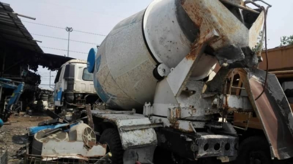 ขายรถ10ล้อโม่ปูน อีซูซุ CXZ260 แรง แชชซีสวยโม่ตรง เครื่องติดทำงานได้ เอกสารเล่มทะเบียนครบ บรรทุกเฉพาะกิจ โม่สวย7คิว