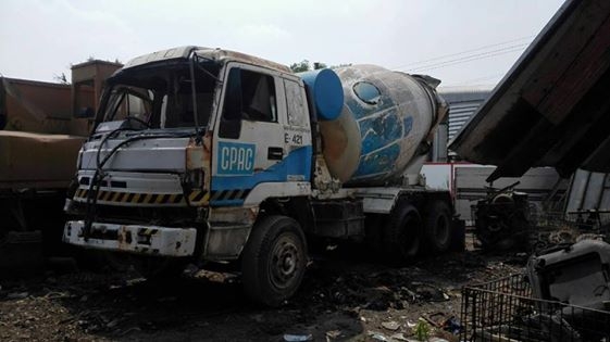 ขายรถ10ล้อโม่ปูน อีซูซุ CXZ260 แรง แชชซีสวยโม่ตรง เครื่องติดทำงานได้ เอกสารเล่มทะเบียนครบ บรรทุกเฉพาะกิจ โม่สวย7คิว