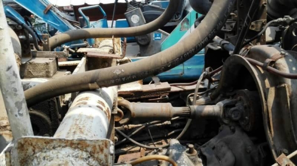 ขายรถ10ล้อโม่ปูน อีซูซุ CXZ260 แรง แชชซีสวยโม่ตรง เครื่องติดทำงานได้ เอกสารเล่มทะเบียนครบ บรรทุกเฉพาะกิจ โม่สวย7คิว