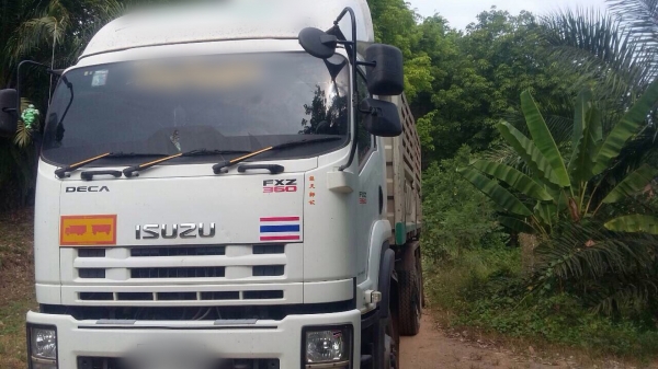 ขายดาวน์รถ10ล้อดั้มพ์ ISUZU MP1FXZ7778T เครื่อง 360แรงม้า ปี56 วิ่ง 143945กิโล สนใจโทร 081-970-1072
