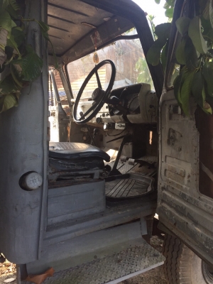 ขายรถ6ล้อหัวยาวดั้มพ์ ISUZU 1664902 เครื่อง 125แรงม้า ปี20 สนใจโทร 081-970-1072