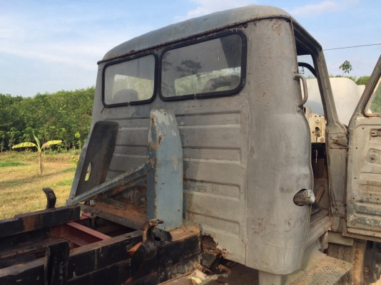 ขายรถ6ล้อหัวยาวดั้มพ์ ISUZU 1664902 เครื่อง 125แรงม้า ปี20 สนใจโทร 081-970-1072