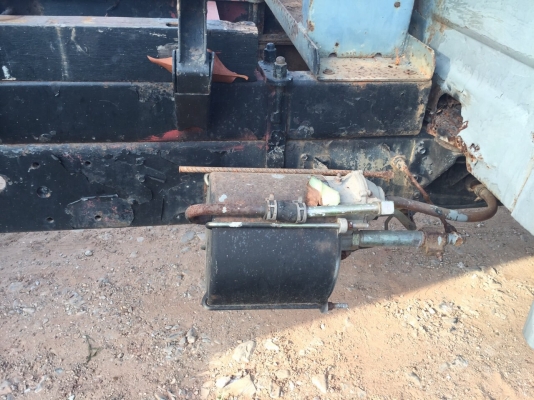 ขายรถ6ล้อหัวยาวดั้มพ์ ISUZU 1664902 เครื่อง 125แรงม้า ปี20 สนใจโทร 081-970-1072