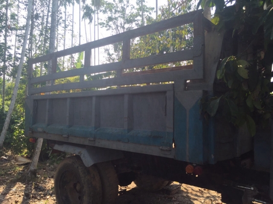 ขายรถ6ล้อหัวยาวดั้มพ์ ISUZU 1664902 เครื่อง 125แรงม้า ปี20 สนใจโทร 081-970-1072