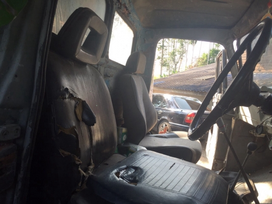 ขายรถ6ล้อหัวยาวดั้มพ์ ISUZU 1664902 เครื่อง 125แรงม้า ปี20 สนใจโทร 081-970-1072