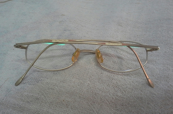 แว่นสายตายาวแฮนด์เมดที่งดงามที่สุดในโลก  SAKI made in Japan