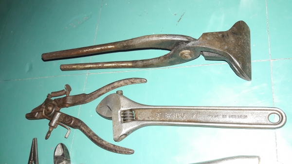 ขายประแจเลื่อน BAHCO 8" MADE IN SWEDEN.