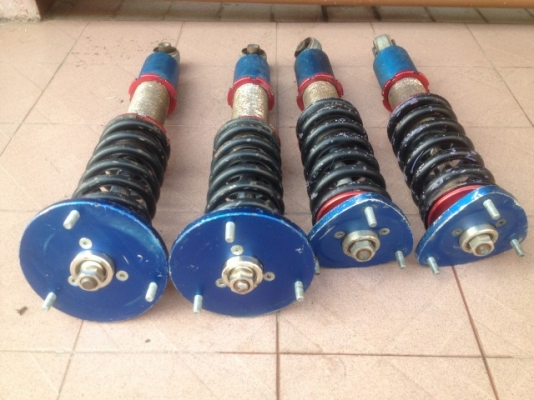 โช้คเเต่งปรับเกลียวสไลด์กระบอกได้หัวบอลจ๊อยเเน่นๆเก่าญี่ปุ่นเเท้สภาพดีไม่ทราบรุ่น