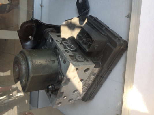 ขาย ปั้มABS  ALTIS 03