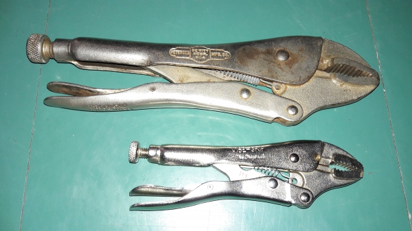 ขายคีมล็อกVISE-GRIP 10WR Made in USA.งานเก่าสามแถว ขายคีมล็อกVISE-GRIP 10WR Made in USA.งานเก่าสามแถว