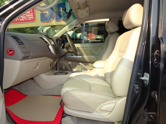 โทร 0922726669 ตันหยง // ขายTOYOTA FOTUNER 2.7 V ปี 2006 //  529,000 บาท ท็อป