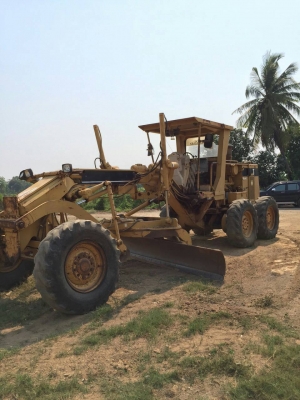 ขาย2,480,000รถเกรดCATTERPILAR 140H  SERIEAL (5HM-00479)  ทำงาน 3,991 ชั่วโมง เครื่องดี 8TD-10784  ปั้มดี เอกสารเล่มทะเบียน(ภาษีไม่ขาด) 090-772-3710 090-772-3708