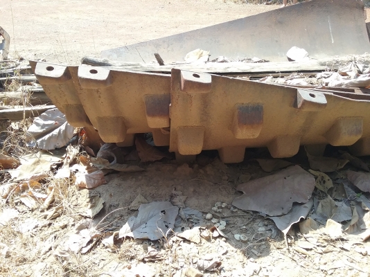 ขาย 99,000 เปลือกหนาม สำหรับรถบดล้อเรียบขนาด10ตันเปลือกหนามสวยพร้อมใช้ 090-772-3710 090-772-3708ขาย 99,000 เปลือกหนาม สำหรับรถบดล้อเรียบขนาด10ตันเปลือกหนามสวยพร้อมใช้ 090-772-3710 090-772-3708