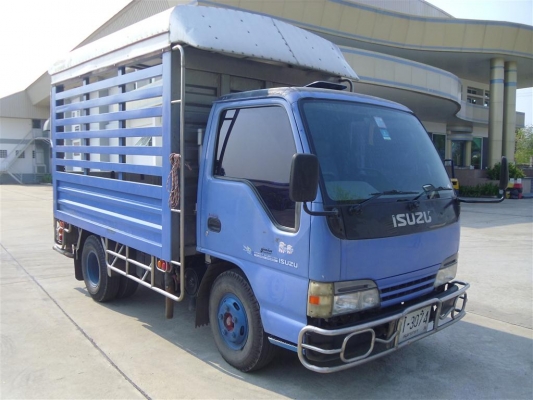 ขาย ISUZU NKR แชสซียาว 320 cm