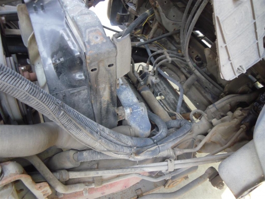 ขาย ISUZU NKR แชสซียาว 320 cm