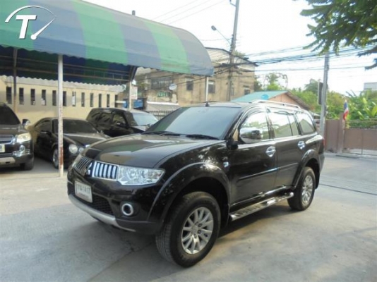 MITSUBISHI PAJERO 3.0 V6 โฉม ปี08-14 สีดำ เกียร์ออโต้ ติดแก๊ส LPG