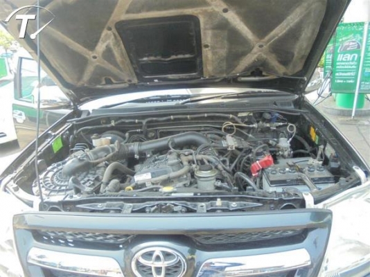 TOYOTA HILUX VIGO, 2.7 G DBL CAB POWER 4WD โฉม DOUBLE CAB สีดำ เกียร์ออโต้ ติดแก๊ส NGV