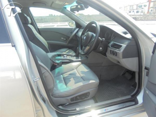 2005 BMW SERIES 5, 525 iSE โฉม E60 สีบรอนซ์เงิน เกียร์ออโต้ ทะเบียน สต9287 กรุงเทพฯ 2005 BMW SERIES 5, 525 iSE โฉม E60 สีบรอนซ์เงิน เกียร์ออโต้ ทะเบียน สต9287 กรุงเทพฯ