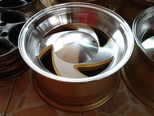 ขายล้อ 15x8 / 5x114 off 0 ขาย 7900 ID Line # 0850227379