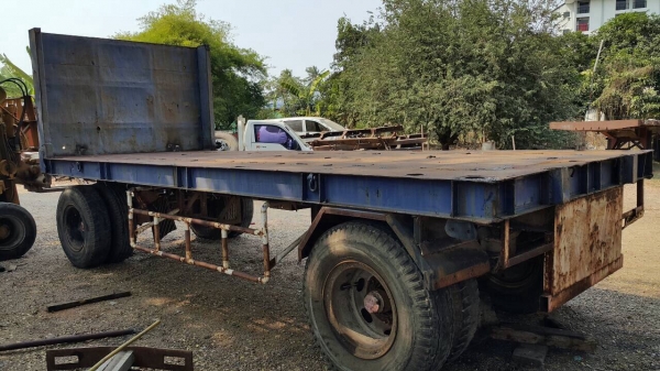 ลูกพ่วงพื้นเรียบ