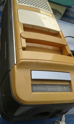 เครื่องดูดและเป่าอิเล็คโทรลัค