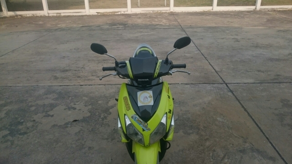 click เครื่องดีเยี่ยม ล้อแม็ก พร้อมใช้งาน click เครื่องดีเยี่ยม ล้อแม็ก พร้อมใช้งาน