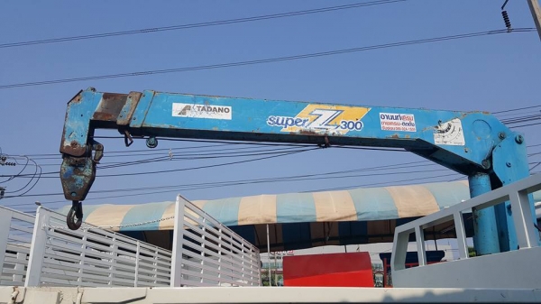 6ล้อติดเครน 160 แรง 3 ตัน 3 ชัก เครนท้องวี กระบะยาว 6.20 สภาพสวยจัดพร้อมใช้งาน