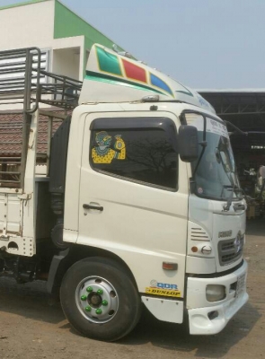 จองแล้ว ครับ หกล้อ ซี่รี่500 ฮีโน่ FC9J145ปี51แอร์เย็นๆช่วงยาว5.50ม สภาพดีสวยบางเดิม ทะเบียนพร้อมโอน จองแล้ว ครับ หกล้อ ซี่รี่500 ฮีโน่ FC9J145ปี51แอร์เย็นๆช่วงยาว5.50ม สภาพดีสวยบางเดิม ทะเบียนพร้อมโอน