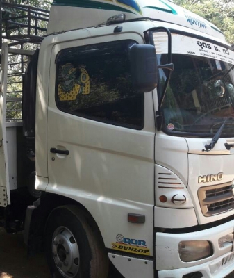 จองแล้ว ครับ หกล้อ ซี่รี่500 ฮีโน่ FC9J145ปี51แอร์เย็นๆช่วงยาว5.50ม สภาพดีสวยบางเดิม ทะเบียนพร้อมโอน จองแล้ว ครับ หกล้อ ซี่รี่500 ฮีโน่ FC9J145ปี51แอร์เย็นๆช่วงยาว5.50ม สภาพดีสวยบางเดิม ทะเบียนพร้อมโอน