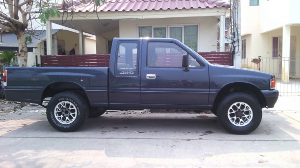 ISUZU RODEO ปี2537 พวงมาลัยเพาเวอร์ กระจกไฟฟ้า