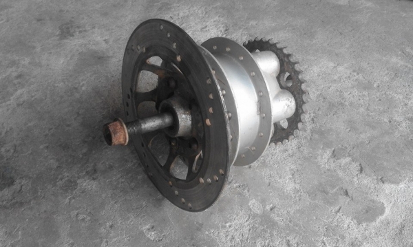 ขายดุมหลัง nsr