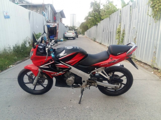 CBR 150 cc. ราคา 19000 บาท สนใจโทร 089-8859869 เดช CBR 150 cc. ราคา 19000 บาท สนใจโทร 089-8859869 เดช