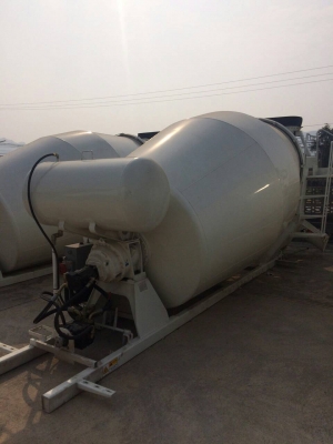 โม่ใหม่ ขนาด 7คิว เกียร์ZF ปั๊มมิกเซอร์และมอเตอร์ ยี่ห้อ SAUER โม่ใหม่ ขนาด 7คิว เกียร์ZF ปั๊มมิกเซอร์และมอเตอร์ ยี่ห้อ SAUER