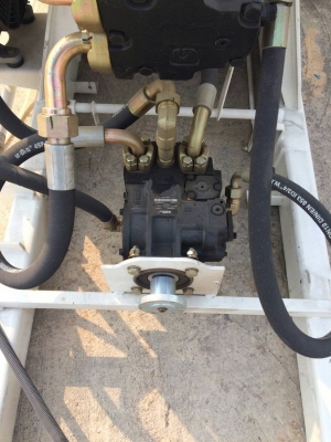 โม่ใหม่ ขนาด 7คิว เกียร์ZF ปั๊มมิกเซอร์และมอเตอร์ ยี่ห้อ SAUER โม่ใหม่ ขนาด 7คิว เกียร์ZF ปั๊มมิกเซอร์และมอเตอร์ ยี่ห้อ SAUER