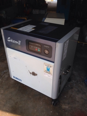 ปั๊มลมแบบสกรูKOBELCO 3Hp เก่าญี่ปุ่น 0833554933