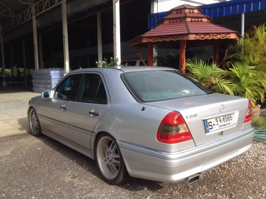 ขายรถเบน ราคาถูก. รถเดิมไม่เคยติดแก๊ด.  รถผู้หญิงใช้สภาพดี เอาไปใช้ต่อได้เลย