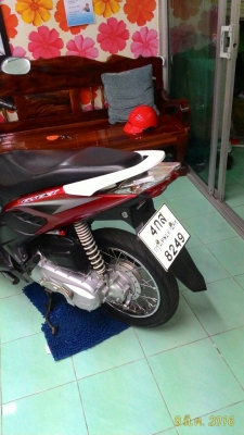ขาย Honda Click i สภาพสวยมาก ยางใหม่ ทั้งหน้า - หลัง ภาษีเต็ม พร้อมชุดโอน ราคา 16500 บาท