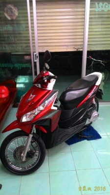 ขาย Honda Click i สภาพสวยมาก ยางใหม่ ทั้งหน้า - หลัง ภาษีเต็ม พร้อมชุดโอน ราคา 16500 บาท